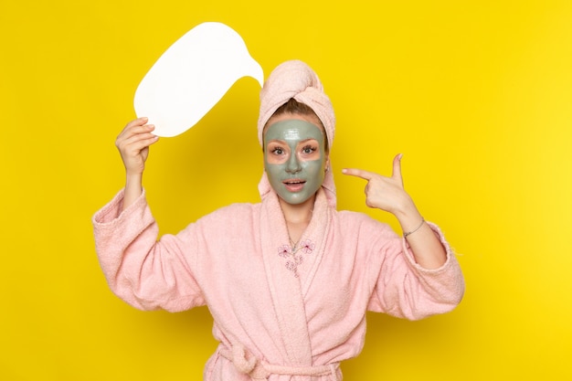 Co pierwsze peeling czy maseczka w codziennej pielęgnacji?