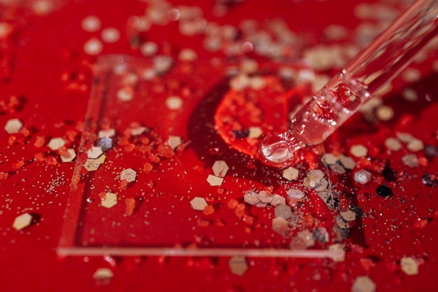 The Ordinary krwawe peeling z czym łączyć, by osiągnąć najlepsze efekty?