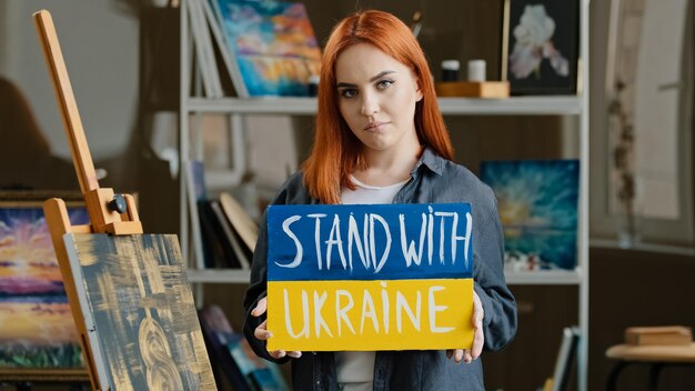 W jakiej kolejności się malować, by makijaż wyglądał świeżo?